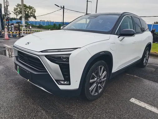 NIO ES8 2022