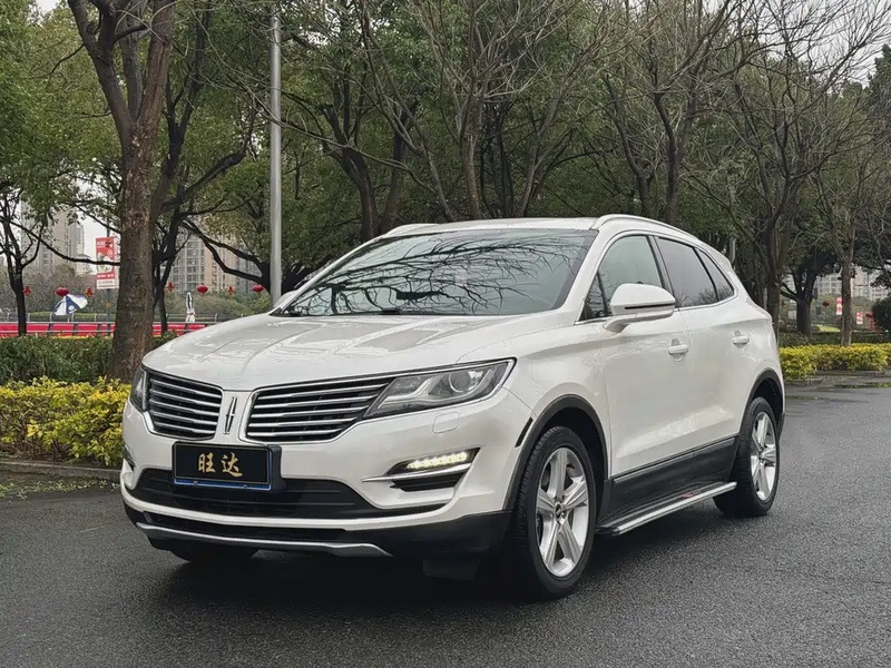 Lincoln MKC