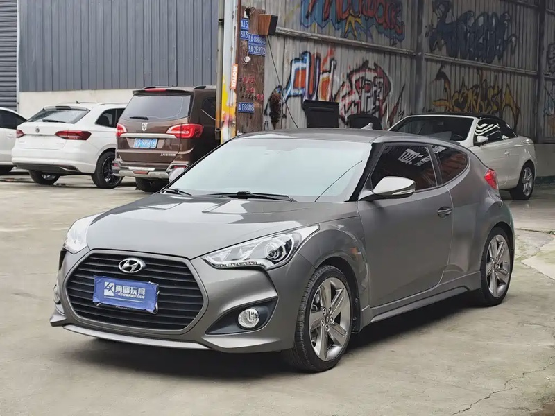Hyundai Veloster
