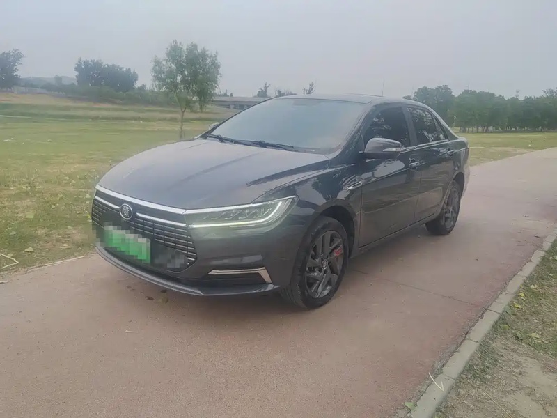 BYD Qin
