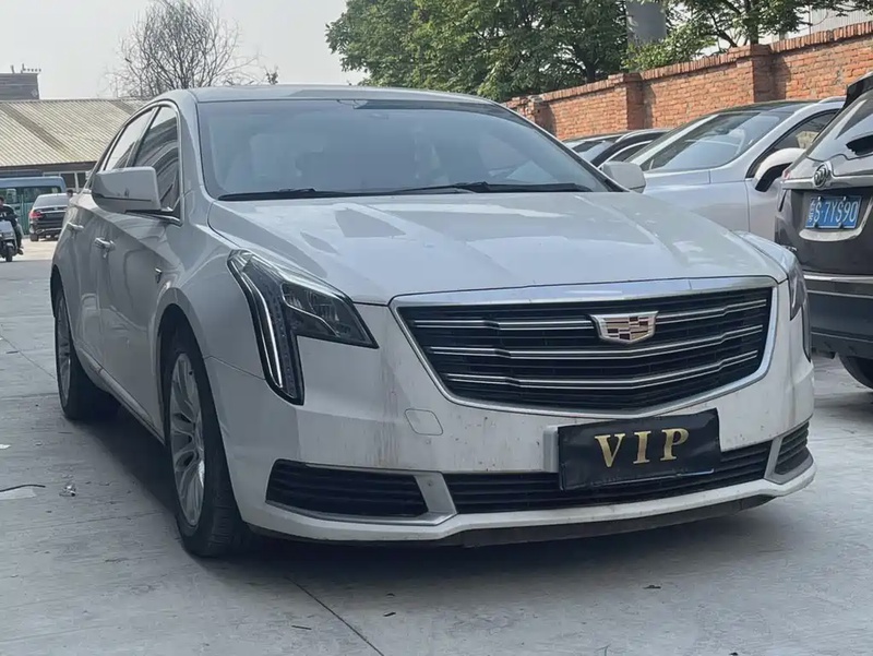 Cadillac XTS