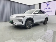 BYD PLUS 2025