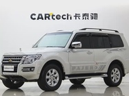 Mitsubishi Pajero 2024