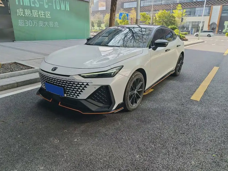 Changan UNI-V