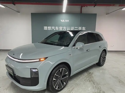 Li Auto L6 2025