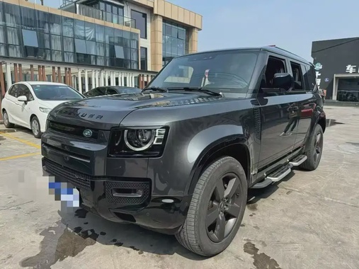Land Rover Defender 2023