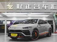 Lamborghini Urus 2023