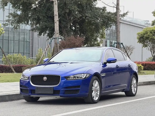 Jaguar XE 2018
