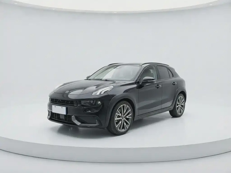 Lynk & Co 02