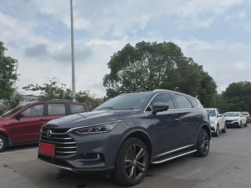 BYD Tang