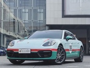 Porsche Panamera 2021