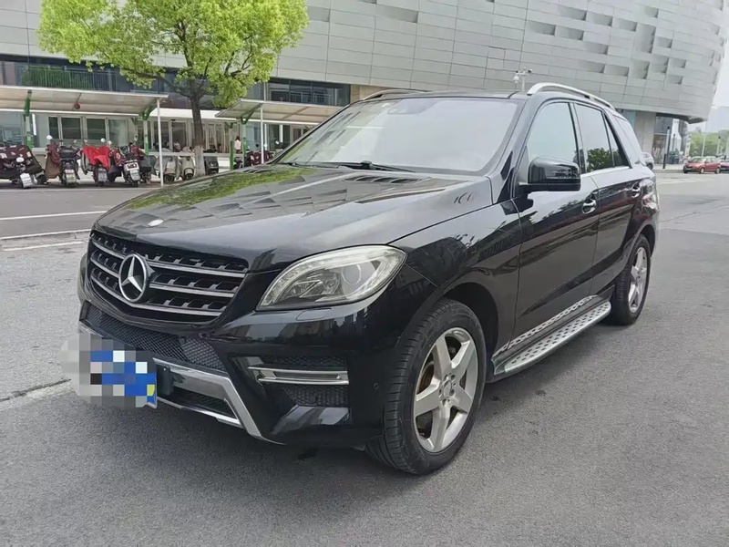 Mercedes-Benz M-Class