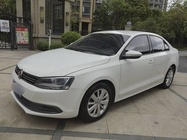 Volkswagen Sagitar 2015