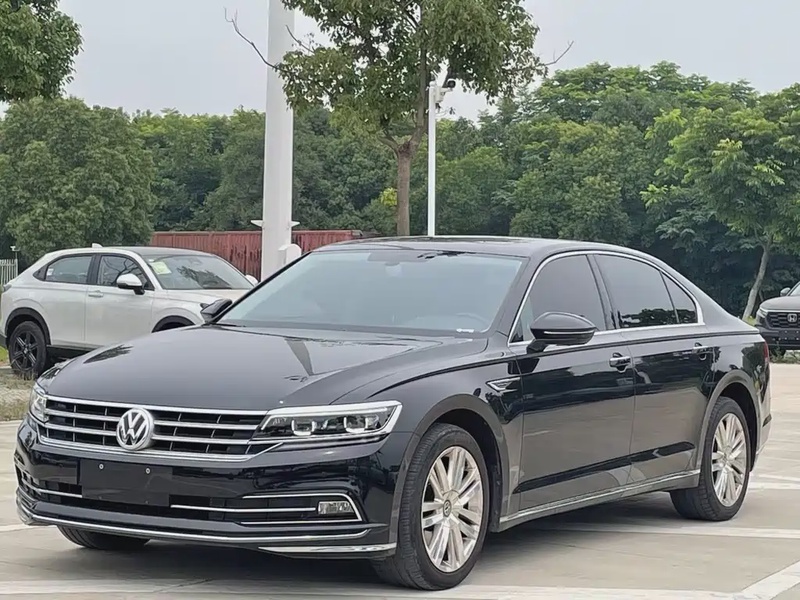 Volkswagen Phideon