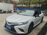 Toyota Camry 2018