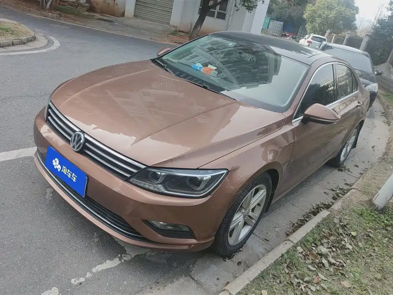 Volkswagen Lamando