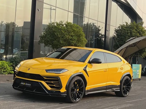 Lamborghini Urus 2023