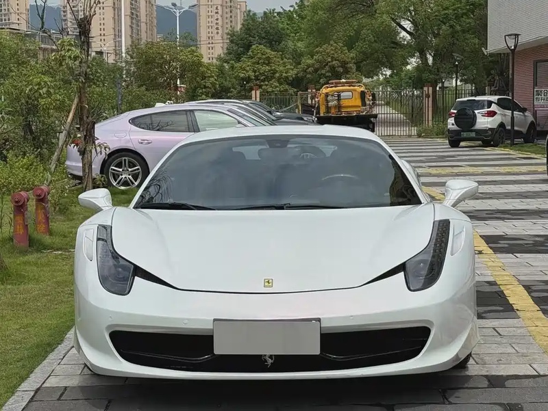 Ferrari 458