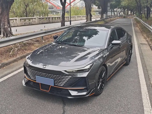 Changan UNI-V 2022