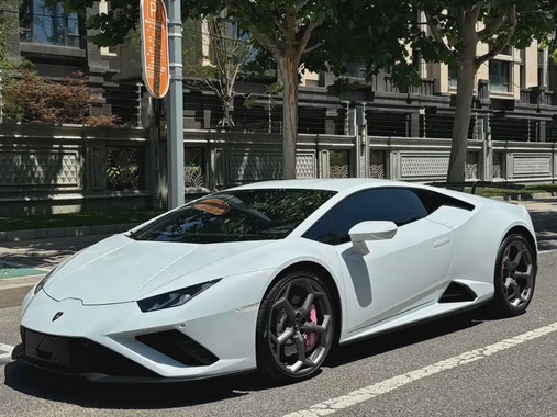 Lamborghini Huracan 2021