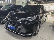 Toyota Sienna 2025