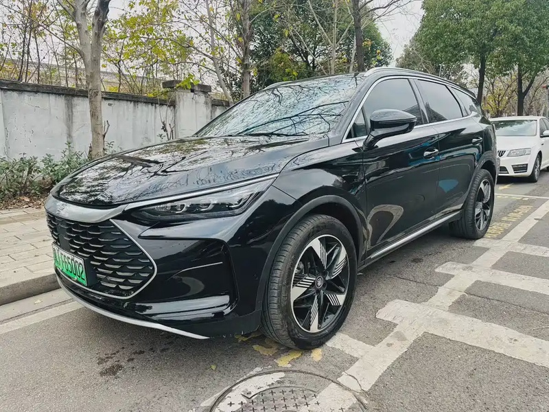 BYD Tang