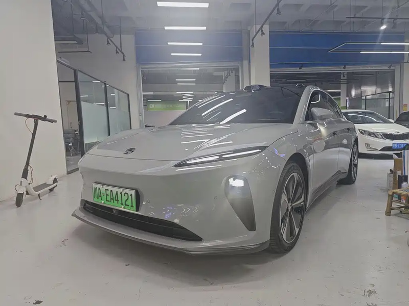 NIO ET5T