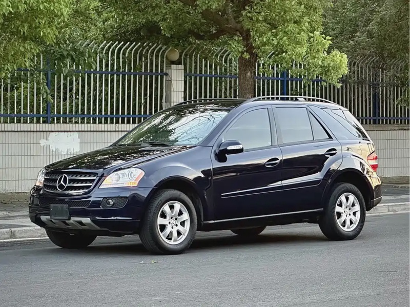 Mercedes-Benz M-Class