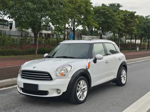 MINI Countryman 2013