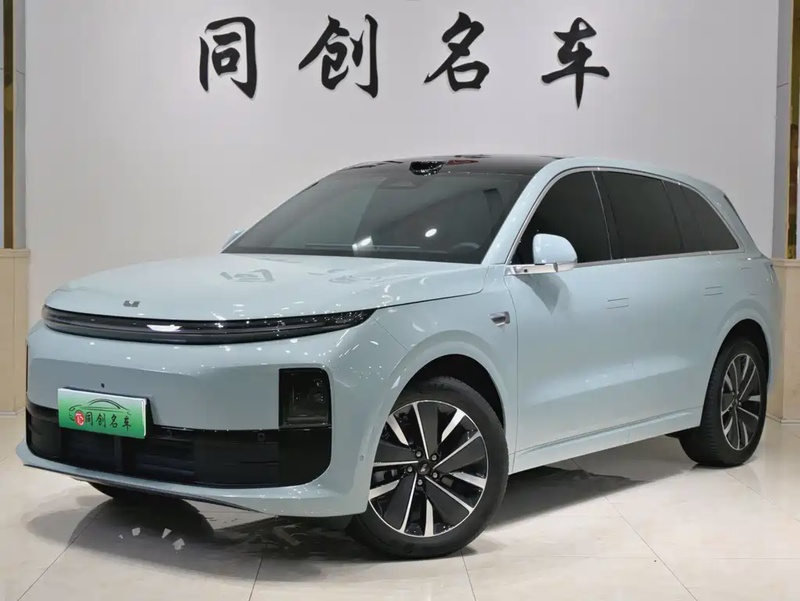 Li Auto L6
