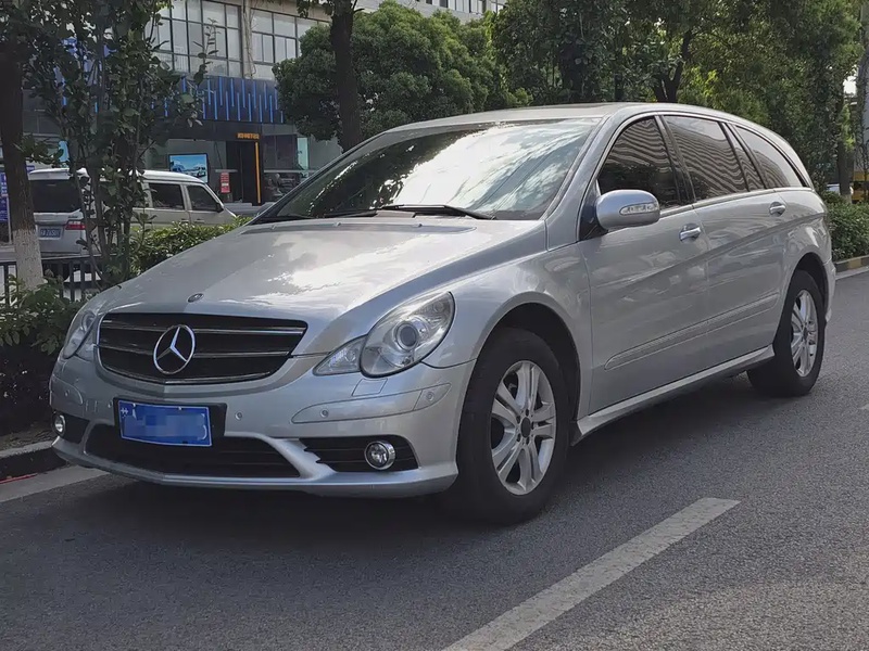 Mercedes-Benz R-Class