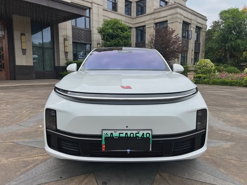 Li Auto L7