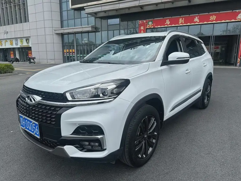 Chery Tiggo 8