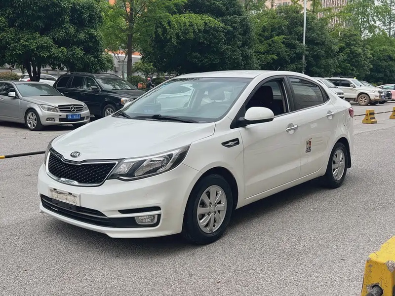 Kia K2