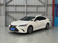 Lexus ES 2022