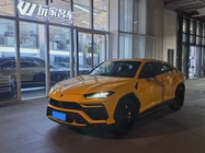 Lamborghini Urus 2021