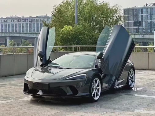 McLaren GT 2022