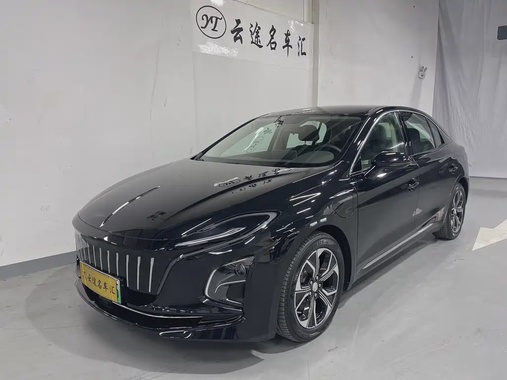 Hongqi E-QM5 2023