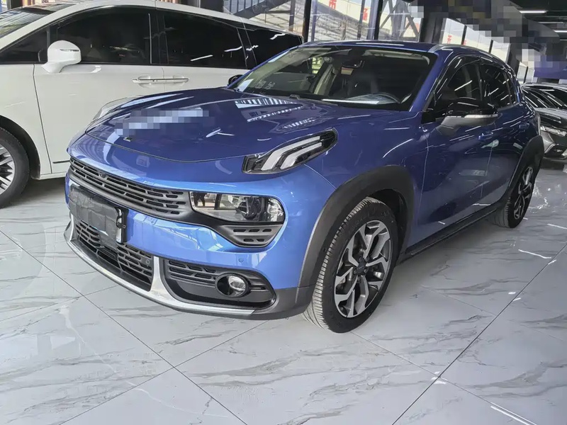 Lynk & Co 02