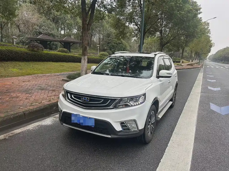 Geely X6