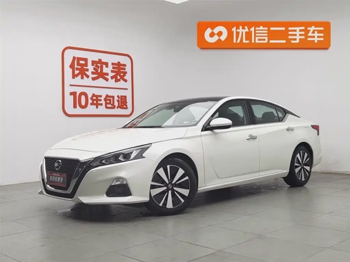 Nissan Teana 2022