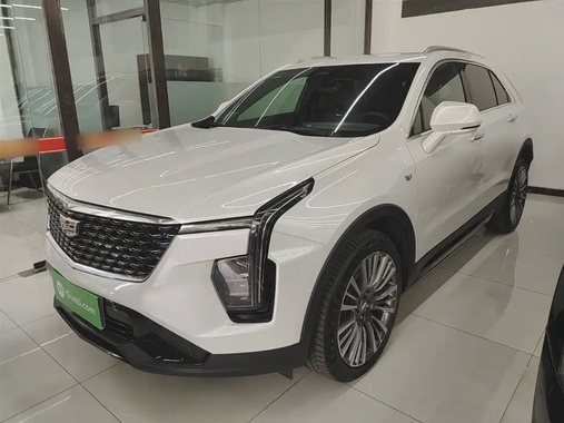 Cadillac XT4 2025
