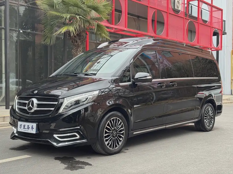 Mercedes-Benz V-Class