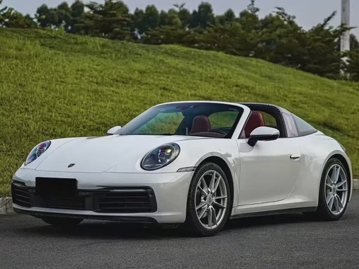 Porsche 911 2023
