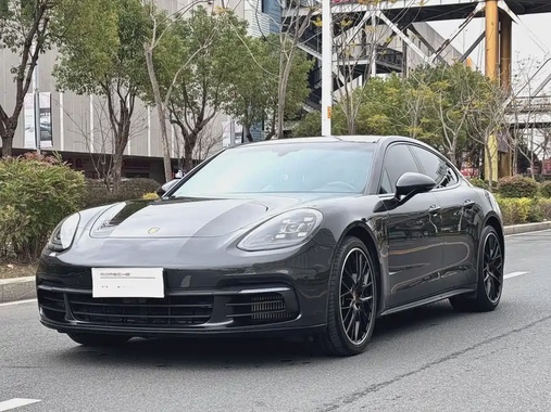 Porsche Panamera 2020