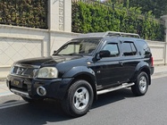 Nissan Paladin 2010
