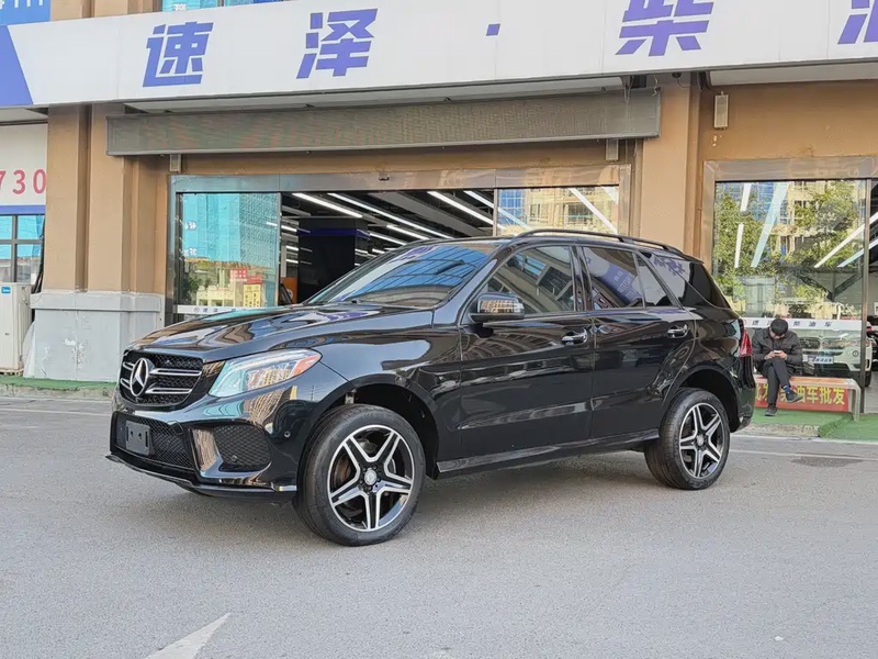 Mercedes-Benz GLE-Class