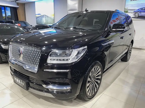 Lincoln Navigator 2022