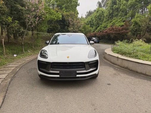 Porsche Macan 2023