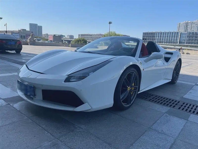 Ferrari 488